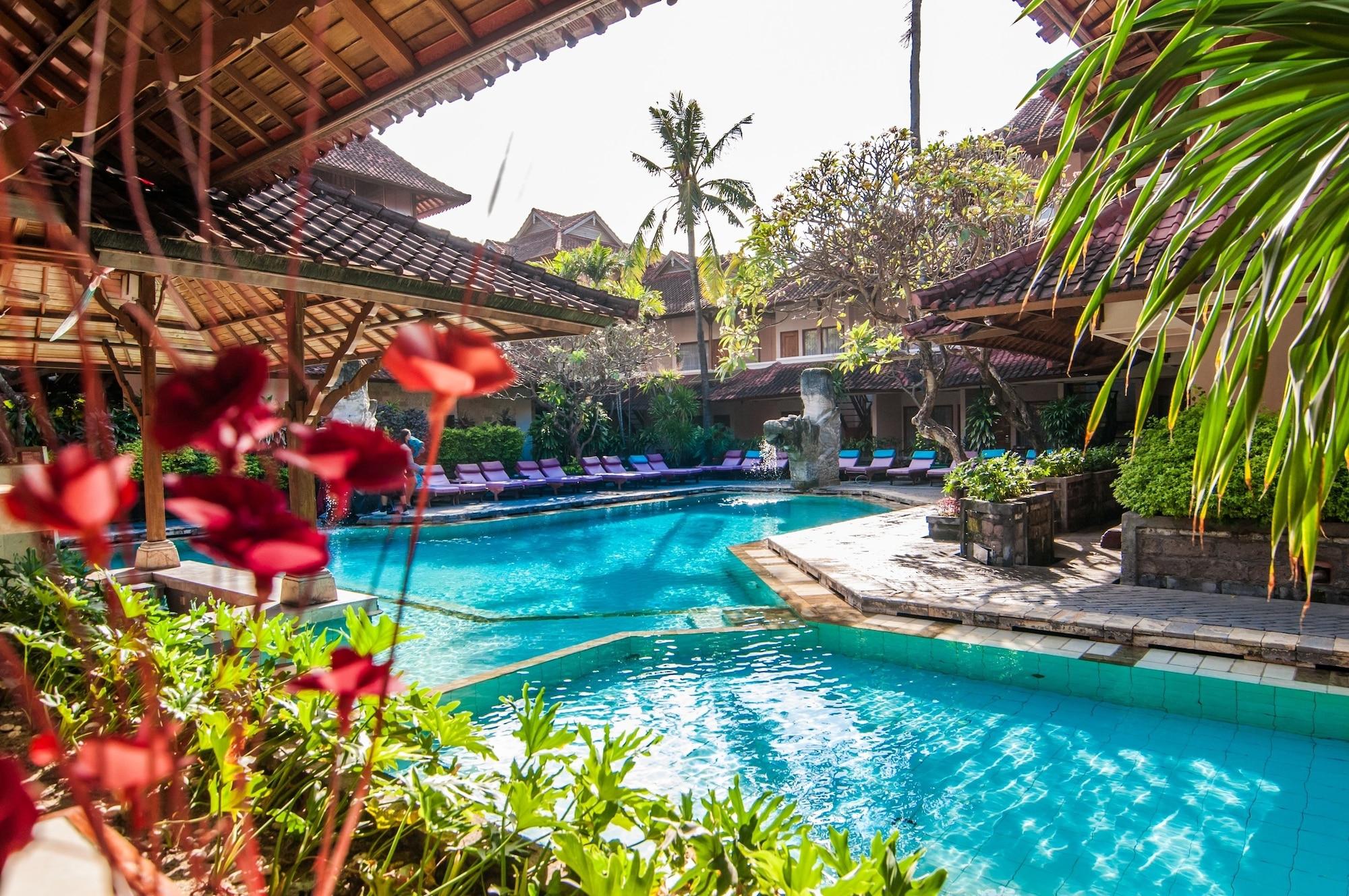 Hotel Bounty Kuta クタ エクステリア 写真