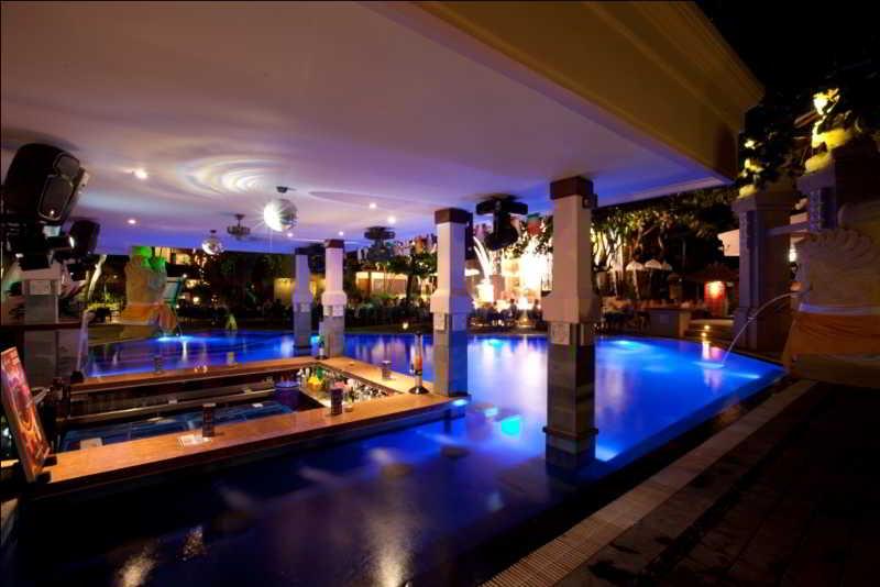 Hotel Bounty Kuta クタ エクステリア 写真