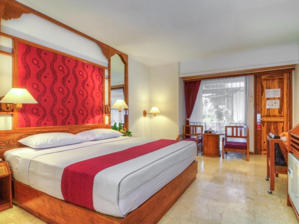 Hotel Bounty Kuta クタ エクステリア 写真