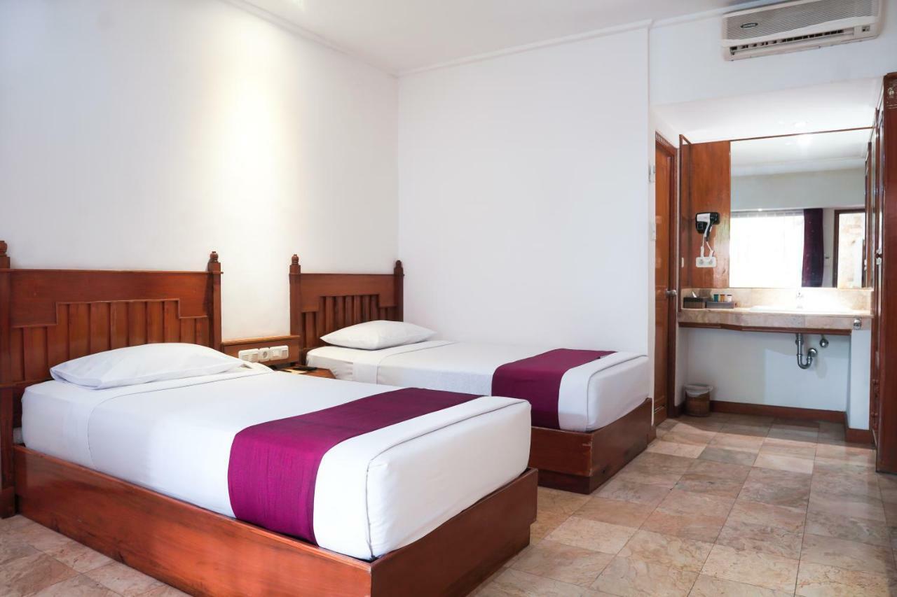 Hotel Bounty Kuta クタ エクステリア 写真